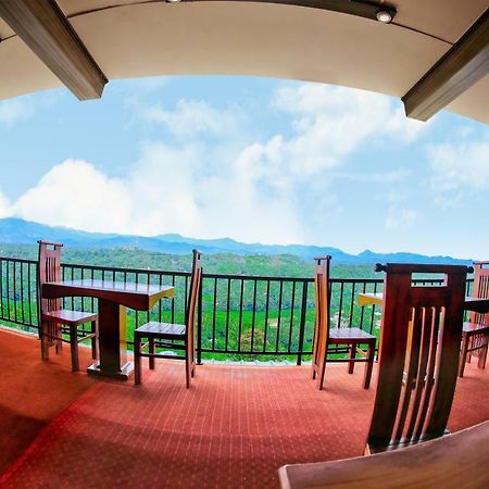 Romance Hills Hotel Канди Экстерьер фото